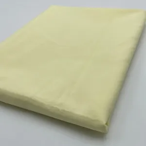 Broadcloth, Light Yellow (WBC0214)