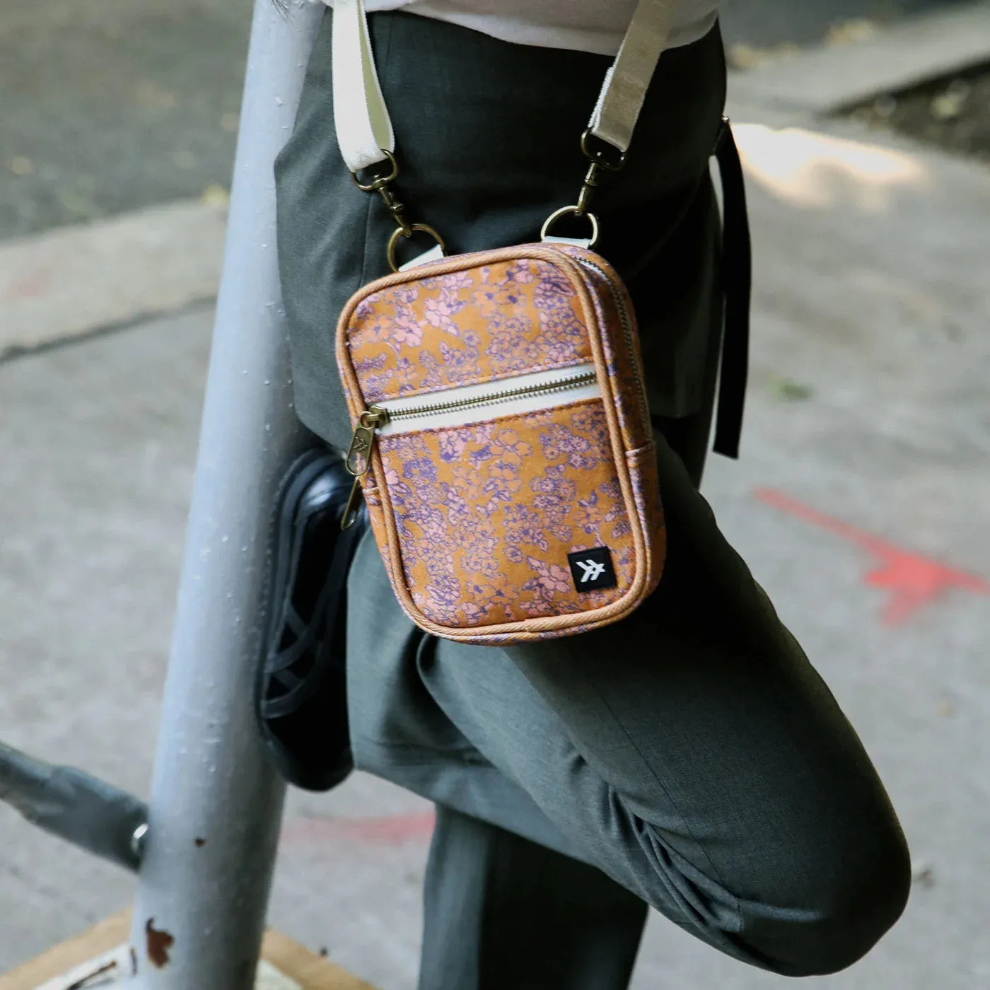 THREAD Crossbody Bag (Maya)